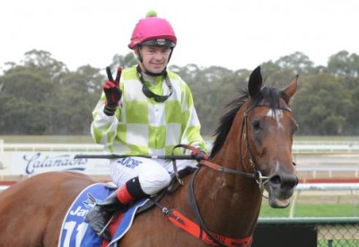 Exclusive Lass Bendigo win